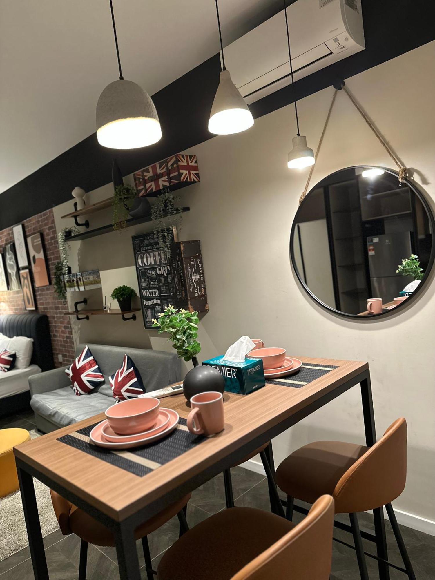 Skyline Homes By Scarletz Suites Klcc Куала Лумпур Екстериор снимка