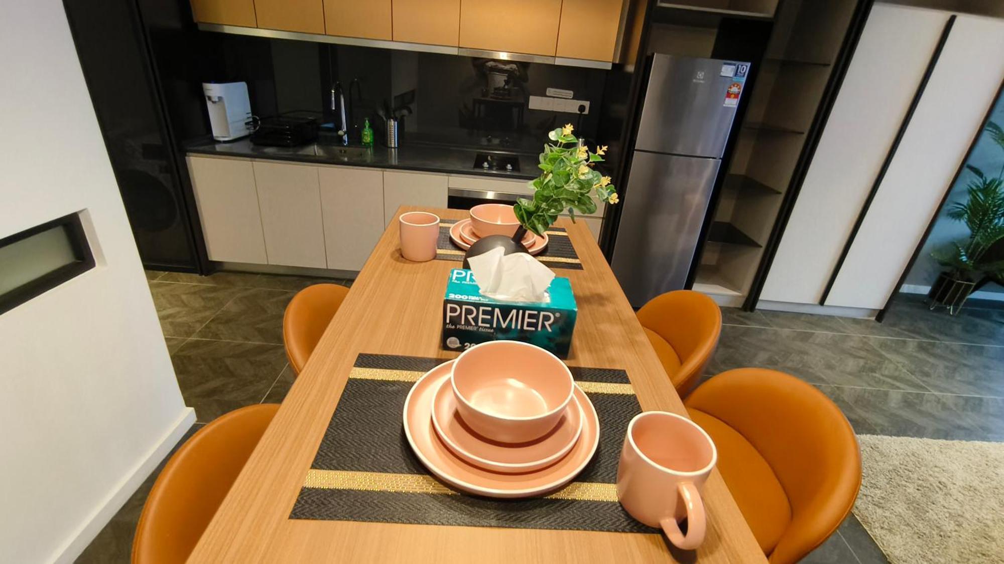 Skyline Homes By Scarletz Suites Klcc Куала Лумпур Екстериор снимка